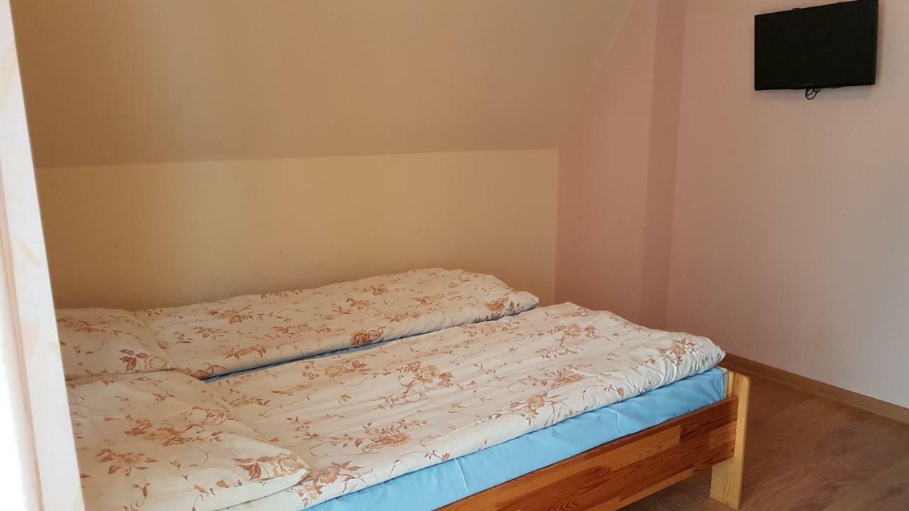 Pokoje Goscinne U Halinki Zab Dış mekan fotoğraf