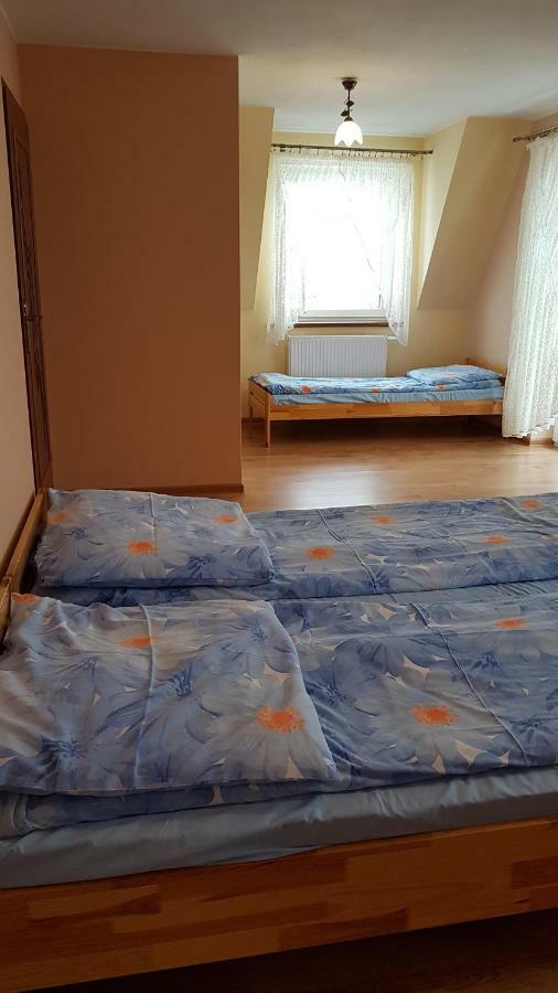 Pokoje Goscinne U Halinki Zab Dış mekan fotoğraf