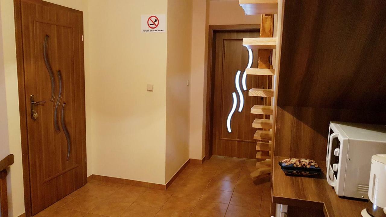 Pokoje Goscinne U Halinki Zab Dış mekan fotoğraf